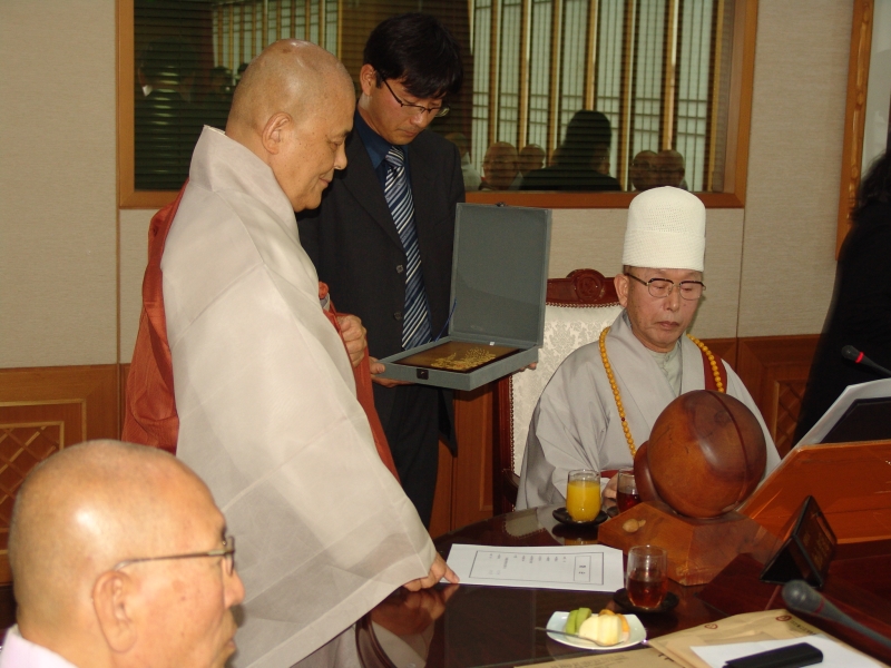 2009.10.23_자승 인준 원로회의 (23)